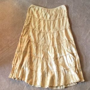 Studio 1940 long tiered skirt.